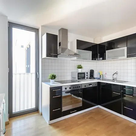 Boutique Apartments Am Bahnhof Apartment *