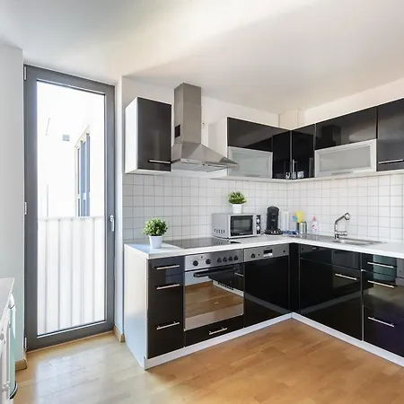 Boutique Apartments Am Bahnhof Apartment *